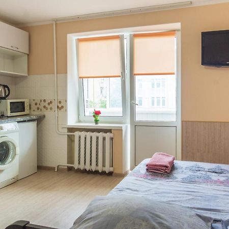1 Комнатная Квартира По Улице Предславинская, 12 كييف المظهر الخارجي الصورة